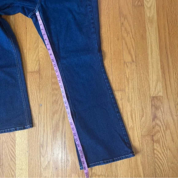 Lane Bryant Bootcut Genius Fit Jeans 18 - Picture 5 of 8